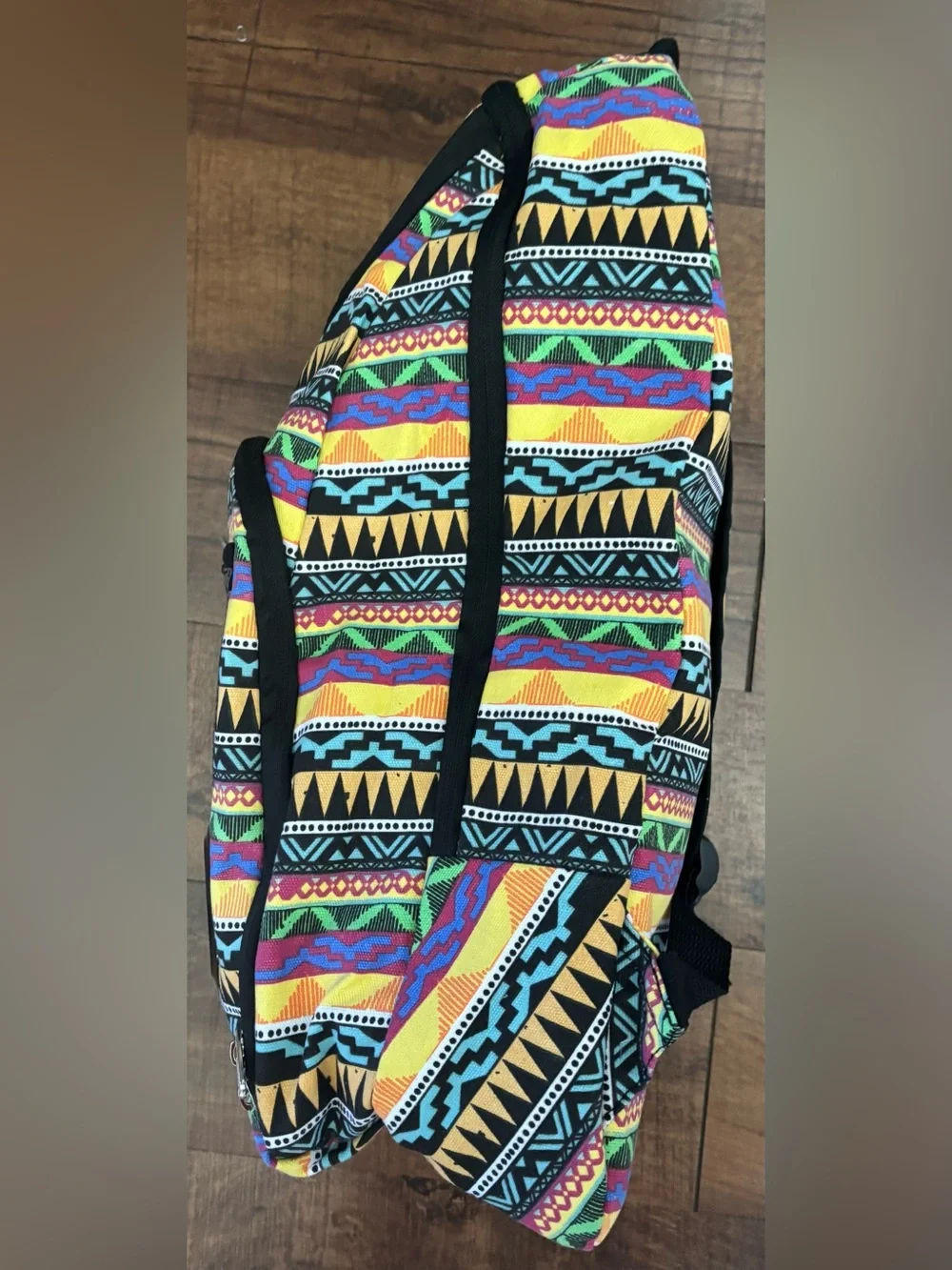 lugBLU Wireless Bluetooth Speaker Backpack-Aztec design NEW NWOT